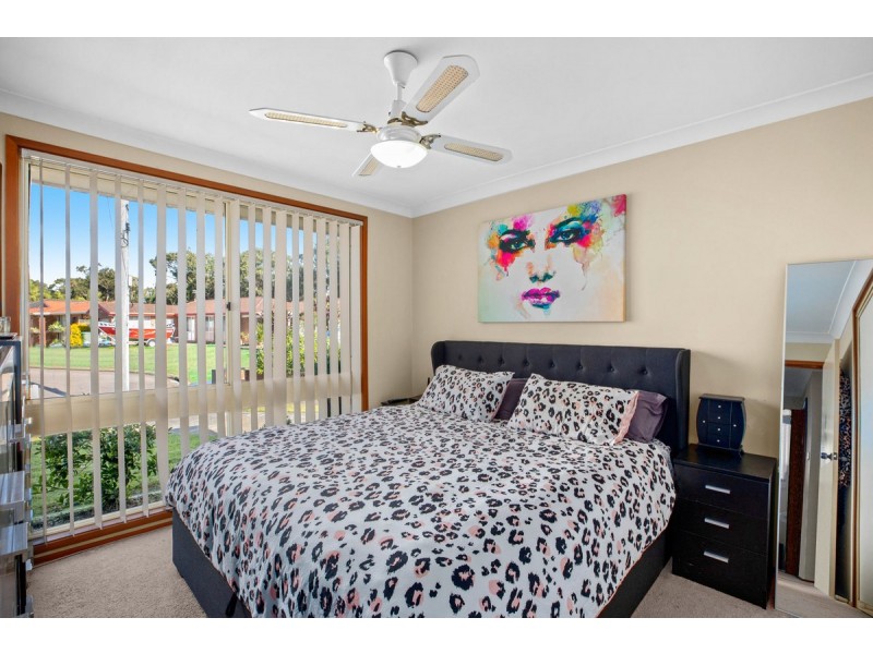 8 Charlotte Close, Bateau Bay NSW 2261