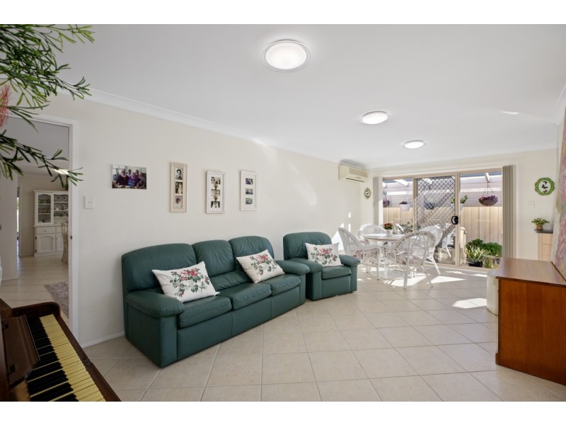 47 Sierra Avenue, Bateau Bay NSW 2261