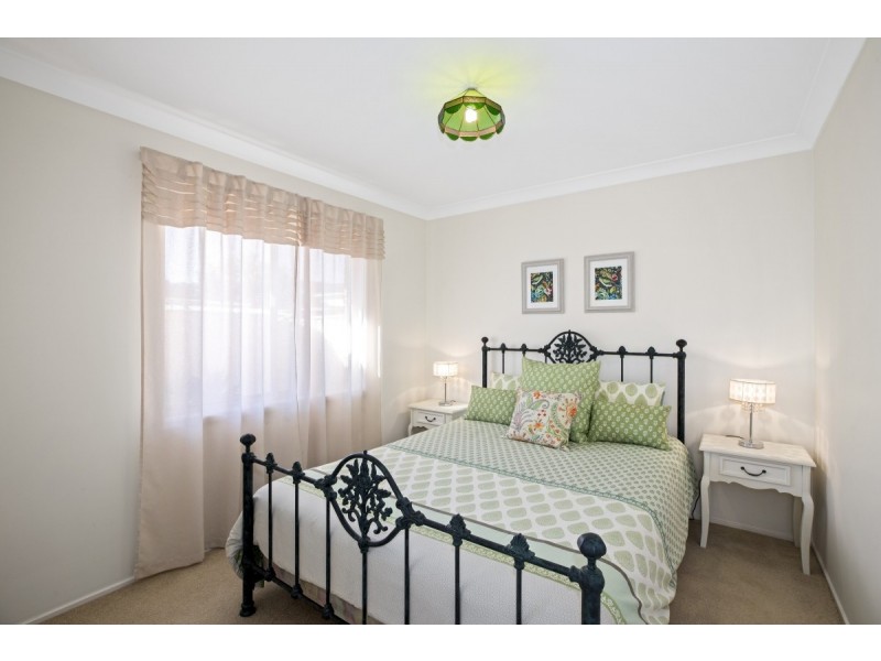 47 Sierra Avenue, Bateau Bay NSW 2261