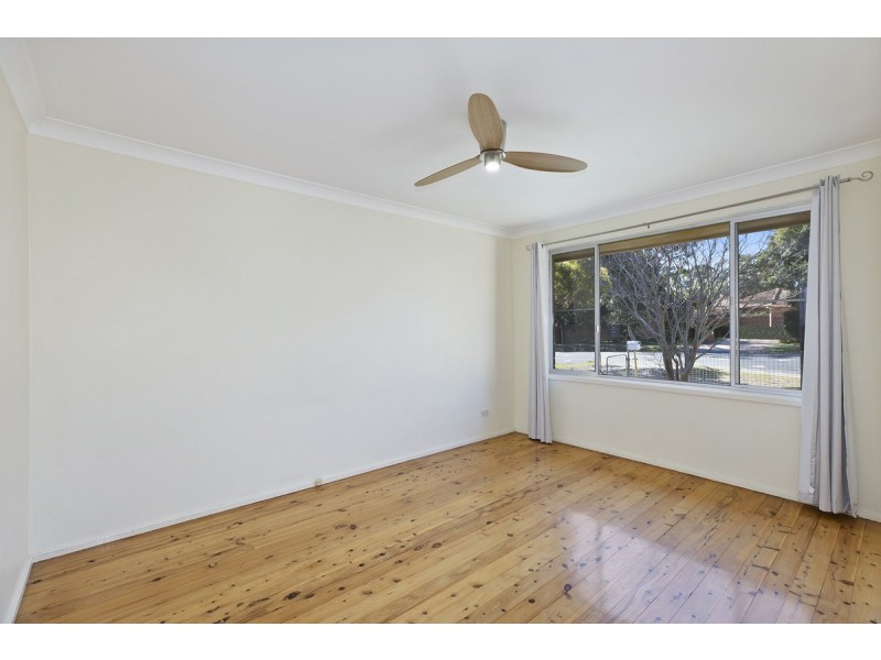 28 Marlowe Road, Bateau Bay NSW 2261