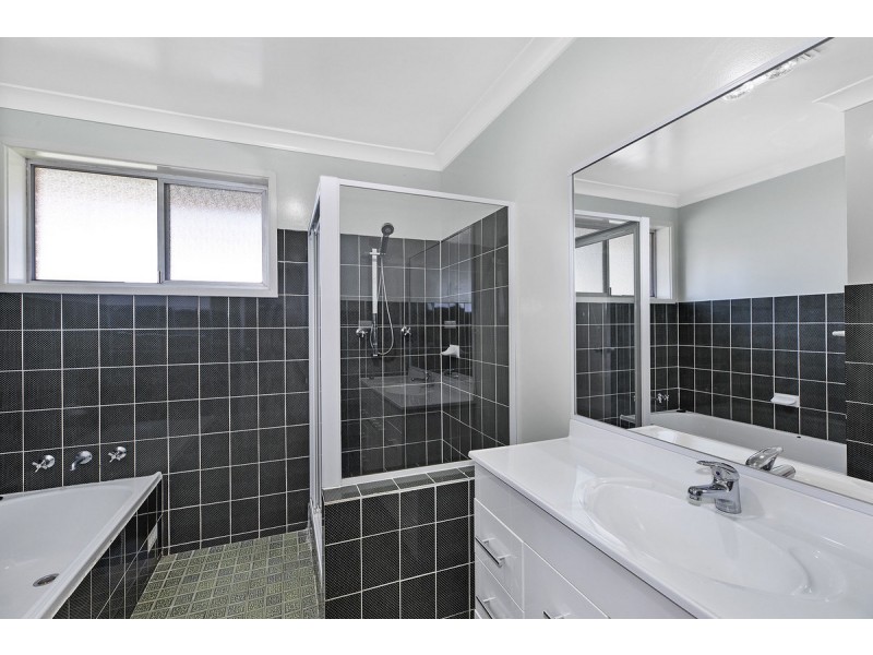 28 Marlowe Road, Bateau Bay NSW 2261