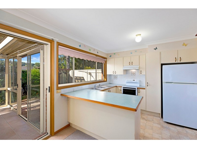 6 Werona Place, Bateau Bay NSW 2261