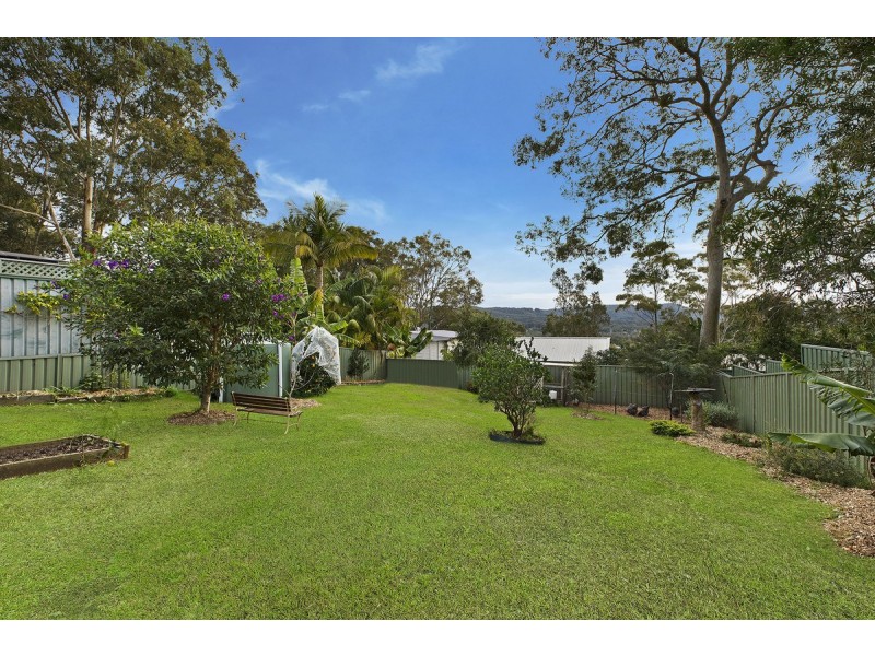 5 Northview Drive, Bateau Bay NSW 2261