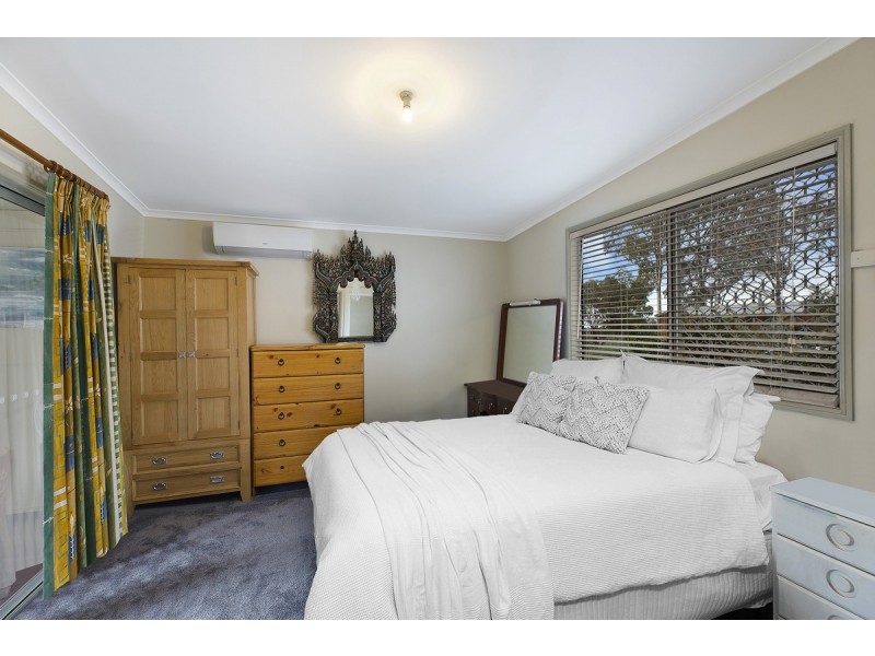 5 Northview Drive, Bateau Bay NSW 2261
