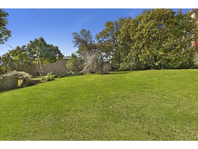 8 Hargrave Street, Wyong NSW 2259