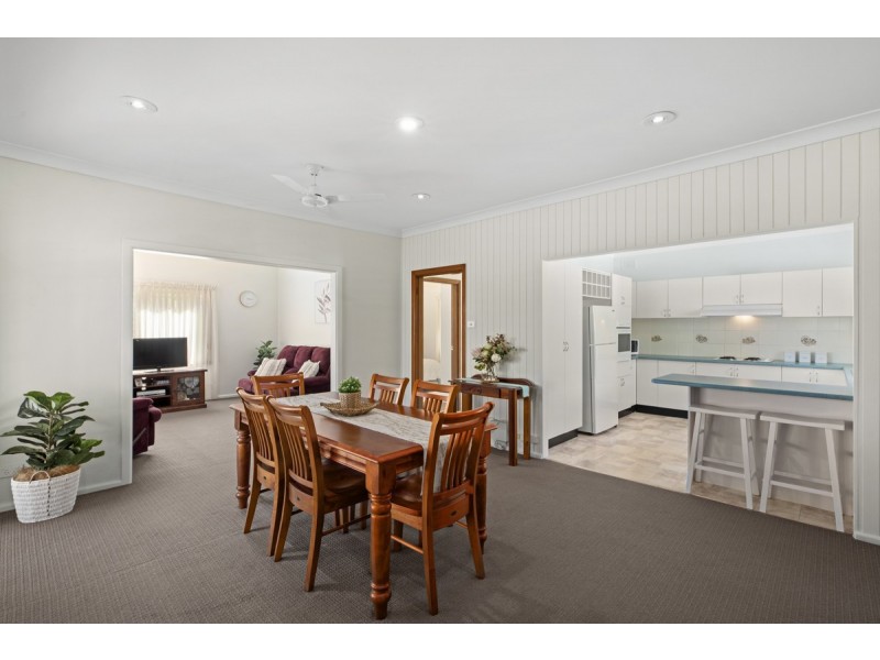 60 Lumby Drive, Bateau Bay NSW 2261