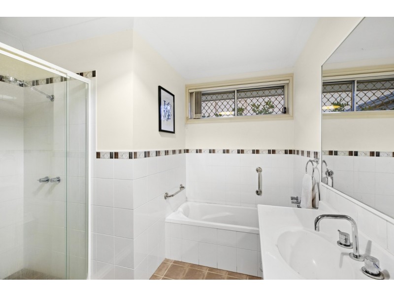 8a Rotherham Street, Bateau Bay NSW 2261