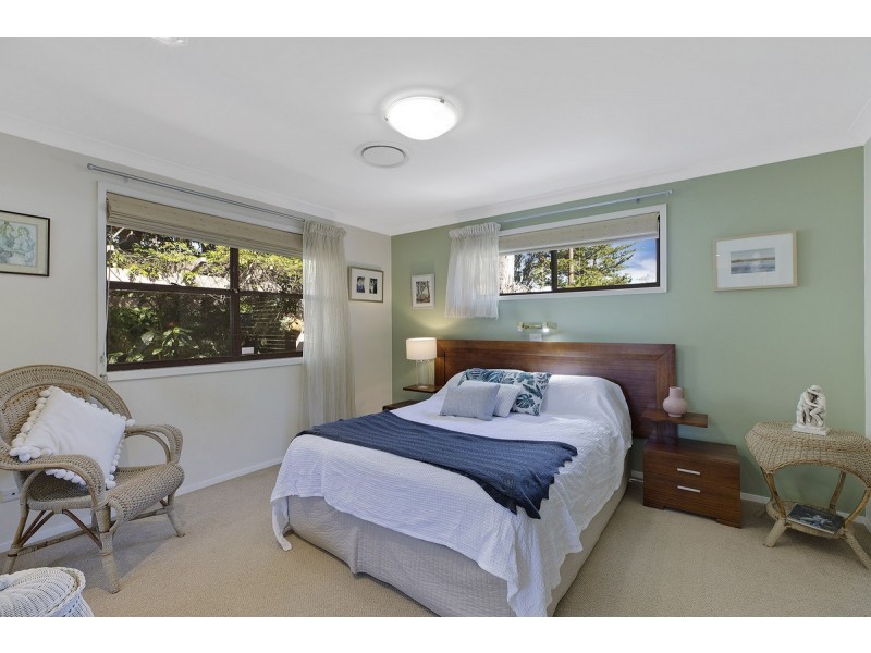 13 Burrawong Street, Bateau Bay NSW 2261