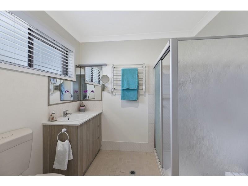 13 Burrawong Street, Bateau Bay NSW 2261