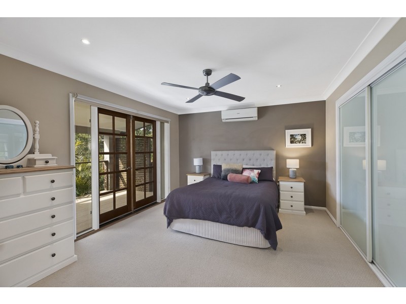 19 Barry Street, Bateau Bay NSW 2261