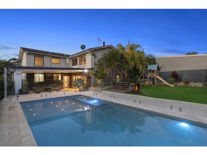 19 Barry Street, Bateau Bay NSW 2261