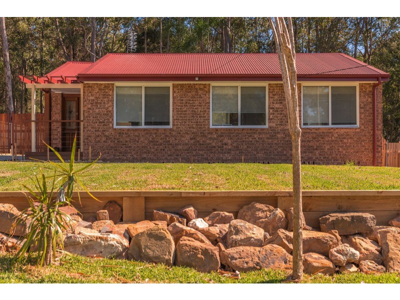 120 Casey Drive, Watanobbi NSW 2259