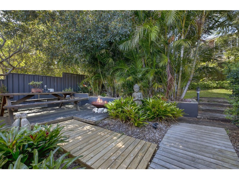 18 Wordsworth Avenue, Bateau Bay NSW 2261