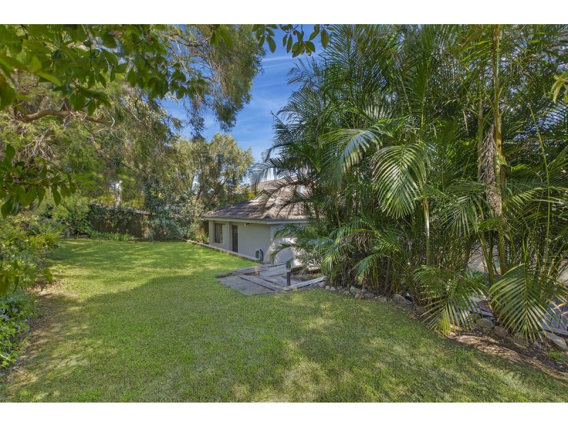 18 Wordsworth Avenue, Bateau Bay NSW 2261