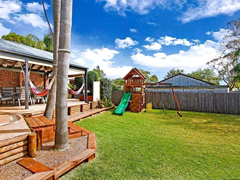 12 Sanctuary Pl, Bateau Bay NSW 2261
