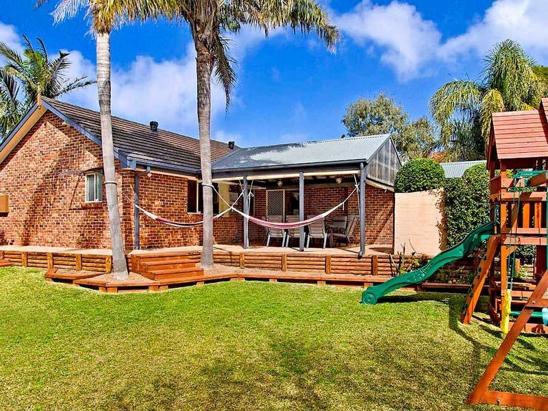 12 Sanctuary Pl, Bateau Bay NSW 2261