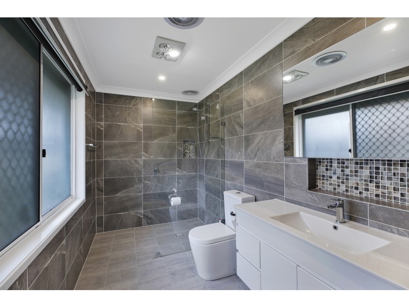 12 Cynthia Street, Bateau Bay NSW 2261