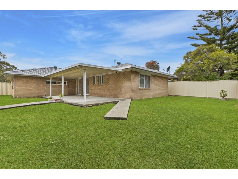 12 Cynthia Street, Bateau Bay NSW 2261