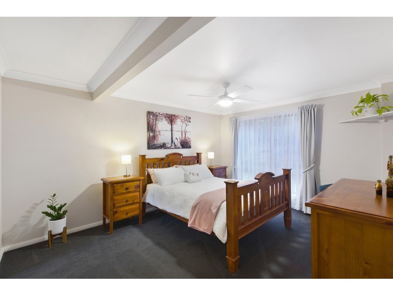 21 Rickard Street, Bateau Bay NSW 2261