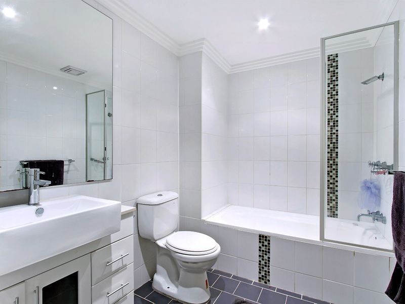 4/18-24 Torrens Avenue, The Entrance NSW 2261