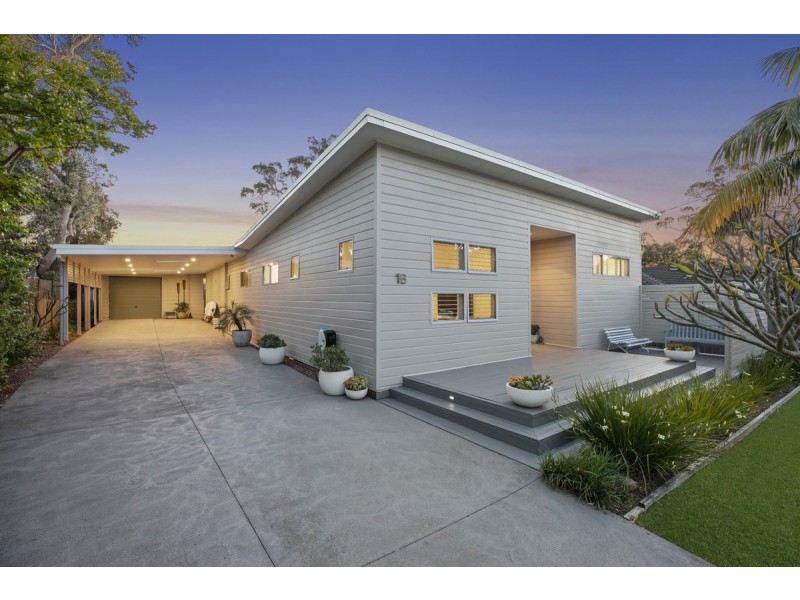 1B Harbour Street, Bateau Bay NSW 2261
