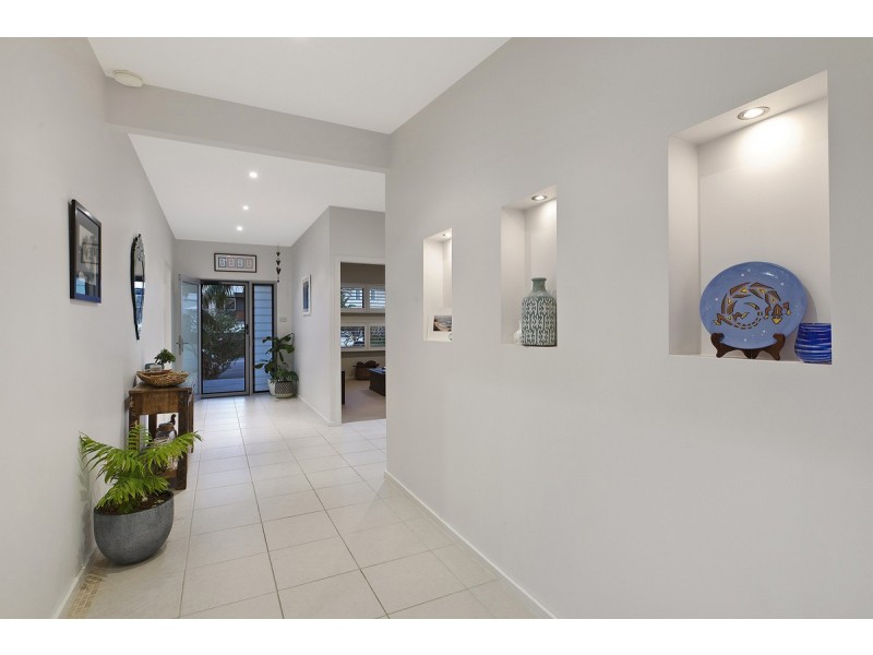 1B Harbour Street, Bateau Bay NSW 2261