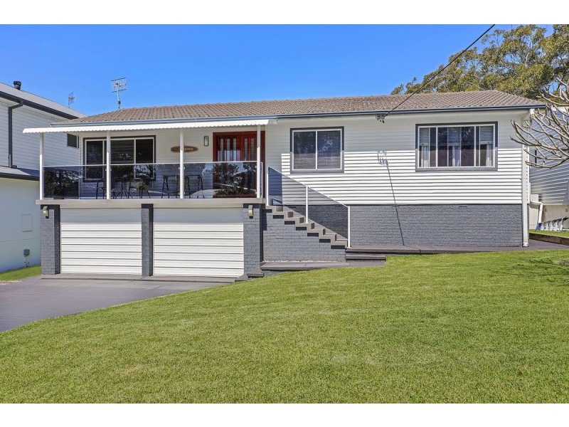 7 Guyagal Street, Bateau Bay NSW 2261