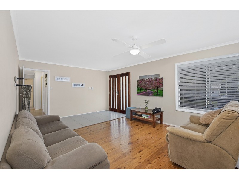 7 Guyagal Street, Bateau Bay NSW 2261