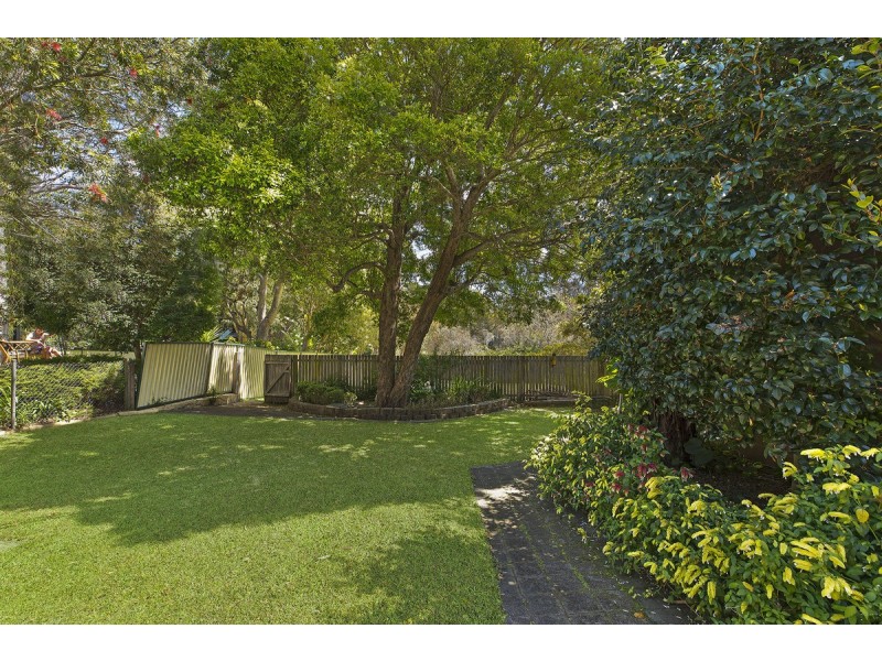 129 Lakin Street, Bateau Bay NSW 2261