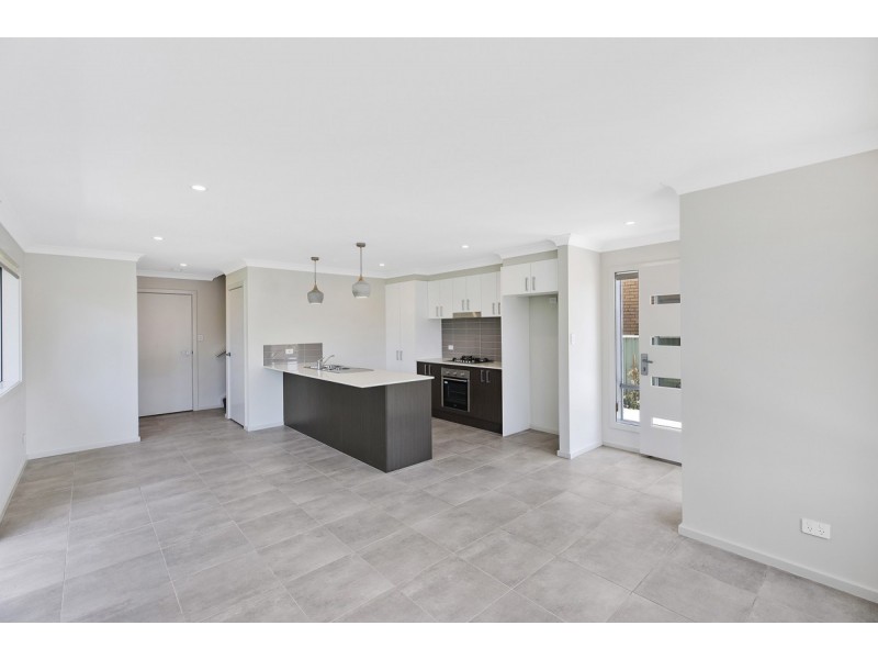 1/5 Ashton Avenue, The Entrance NSW 2261
