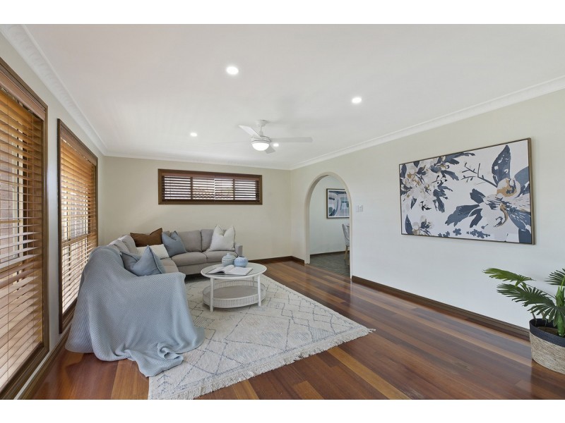 14 Sirius Avenue, Bateau Bay NSW 2261