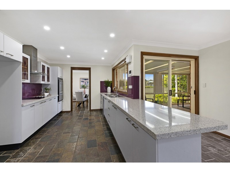 14 Sirius Avenue, Bateau Bay NSW 2261