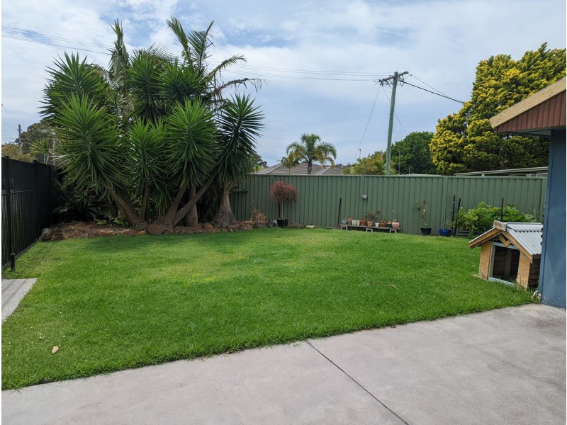 6 Florence Avenue, Tumbi Umbi NSW 2261