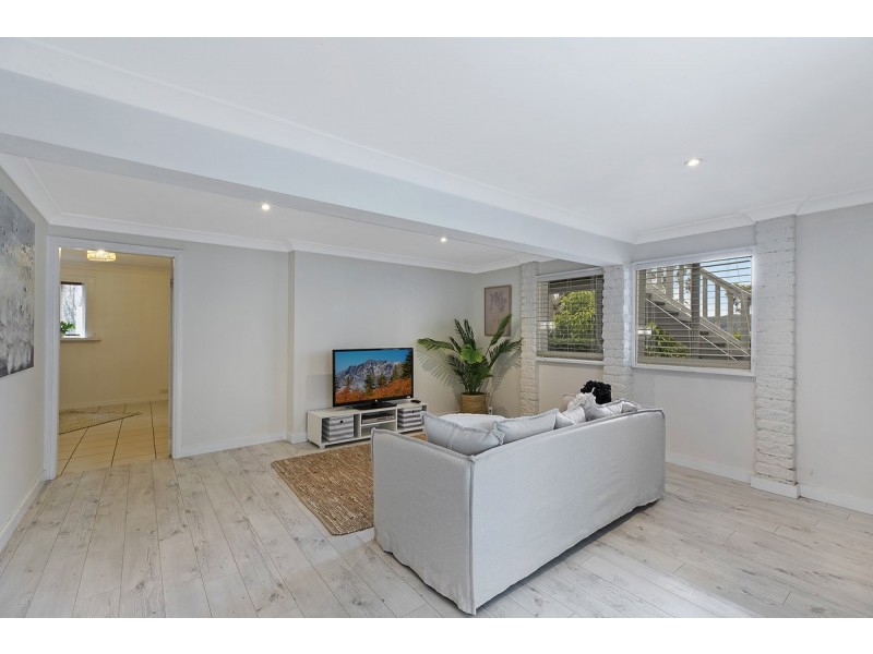 9 Wordsworth Avenue, Bateau Bay NSW 2261