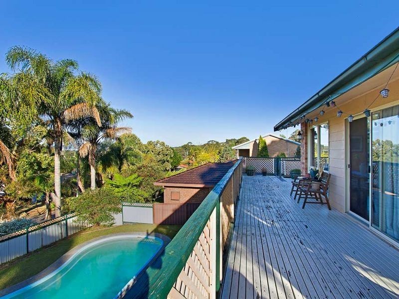 4 Redgum Close, Bateau Bay NSW 2261