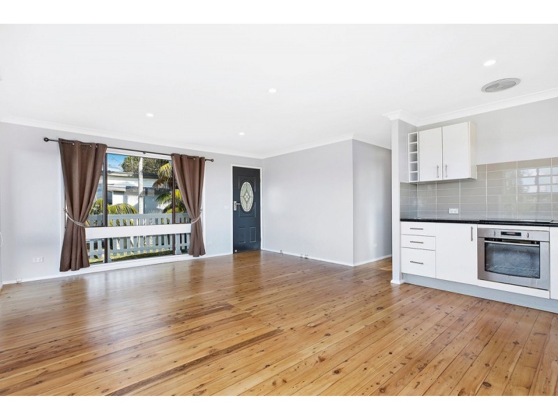 591 The Entrance Road, Bateau Bay NSW 2261