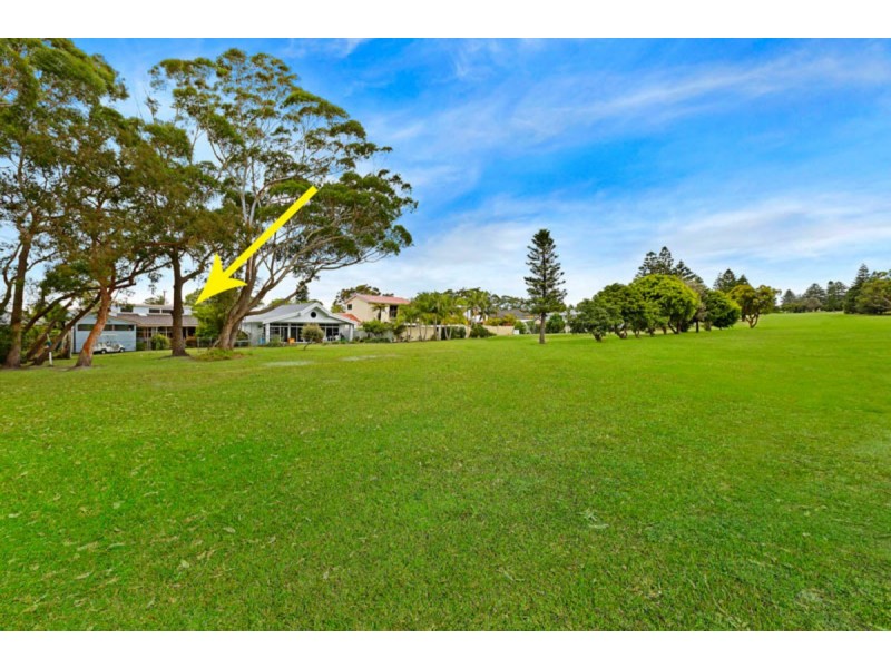 130 Grandview Street, Shelly Beach NSW 2261