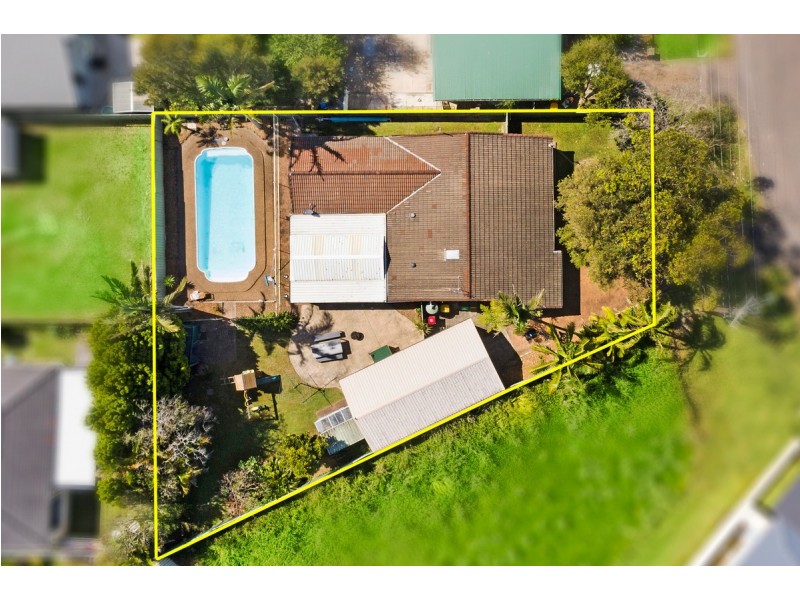 17 Papala Avenue, Bateau Bay NSW 2261