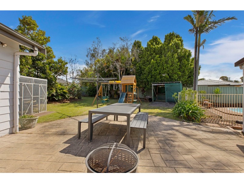 17 Papala Avenue, Bateau Bay NSW 2261