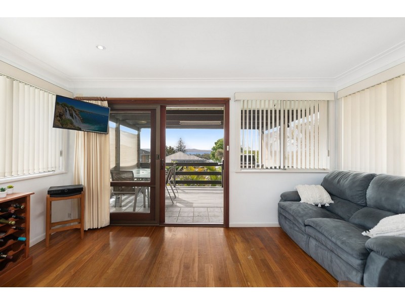 33 Grandview Street, Shelly Beach NSW 2261