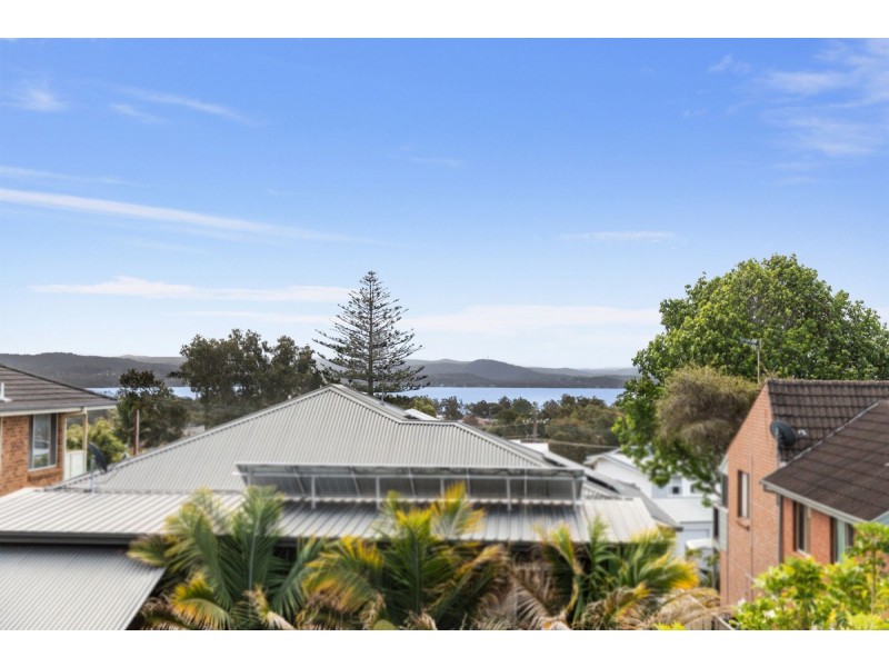33 Grandview Street, Shelly Beach NSW 2261