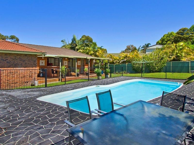 61 Wairakei Road, Wamberal NSW 2260