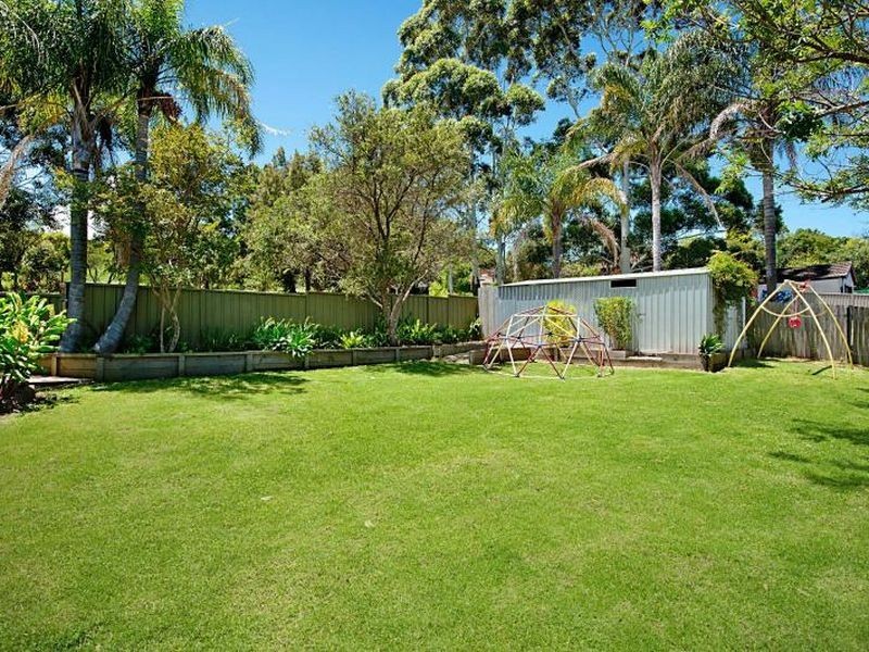 41 Belford Ave, Bateau Bay NSW 2261