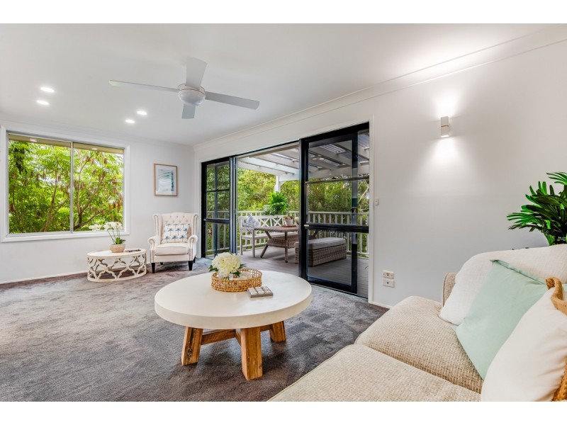 33 Rushby Street, Bateau Bay NSW 2261