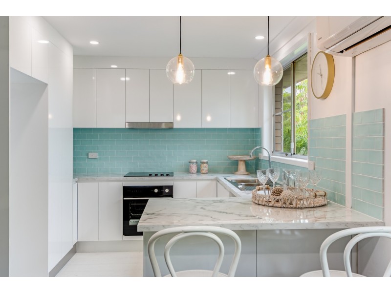 33 Rushby Street, Bateau Bay NSW 2261