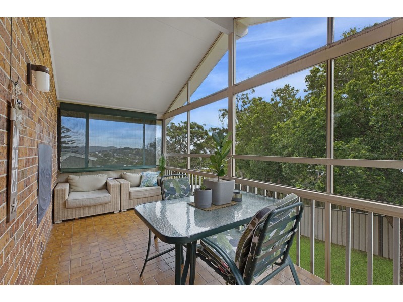 6 Parklands Close, Bateau Bay NSW 2261