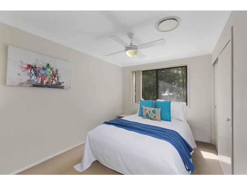 6 Parklands Close, Bateau Bay NSW 2261