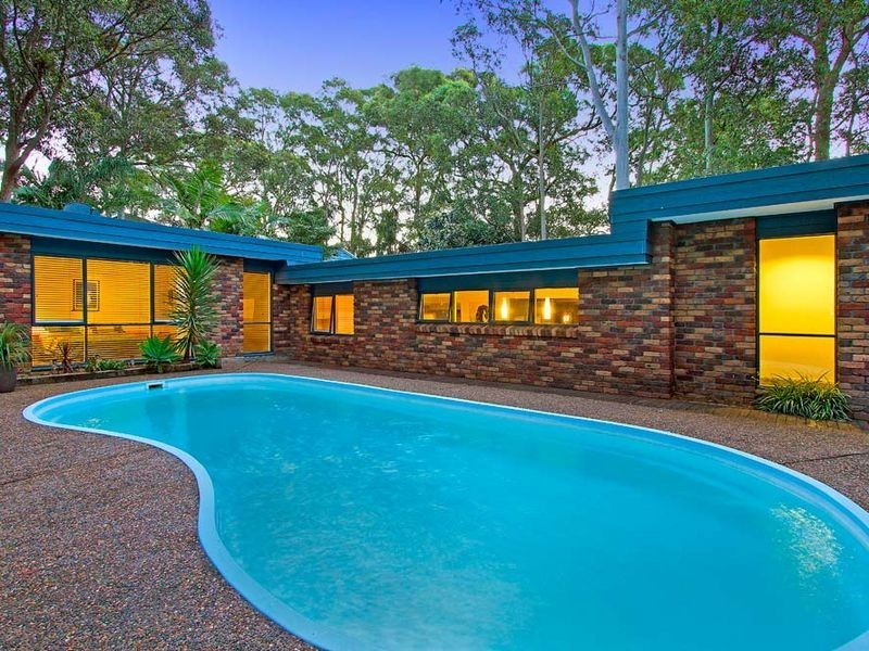 13 Northview Drive, Bateau Bay NSW 2261