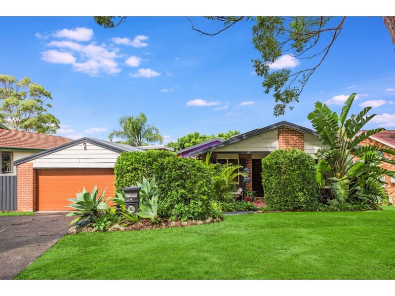 247 Cresthaven Avenue, Bateau Bay NSW 2261