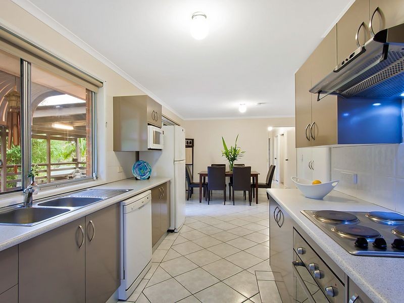 16 Newhaven Place, Bateau Bay NSW 2261